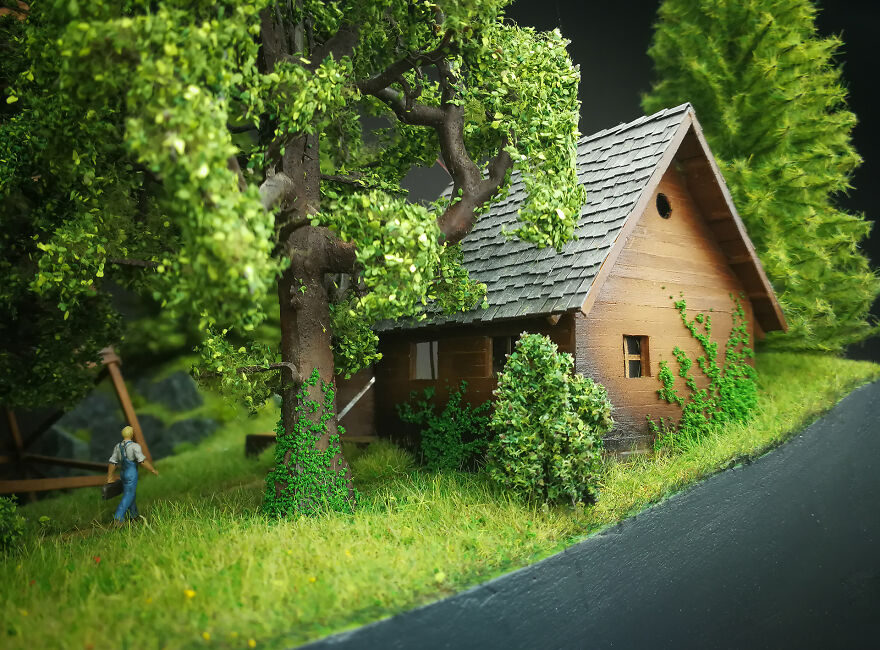 一座超迷你的“小村庄”,艺术家用两年时间创造出心中的乌托邦