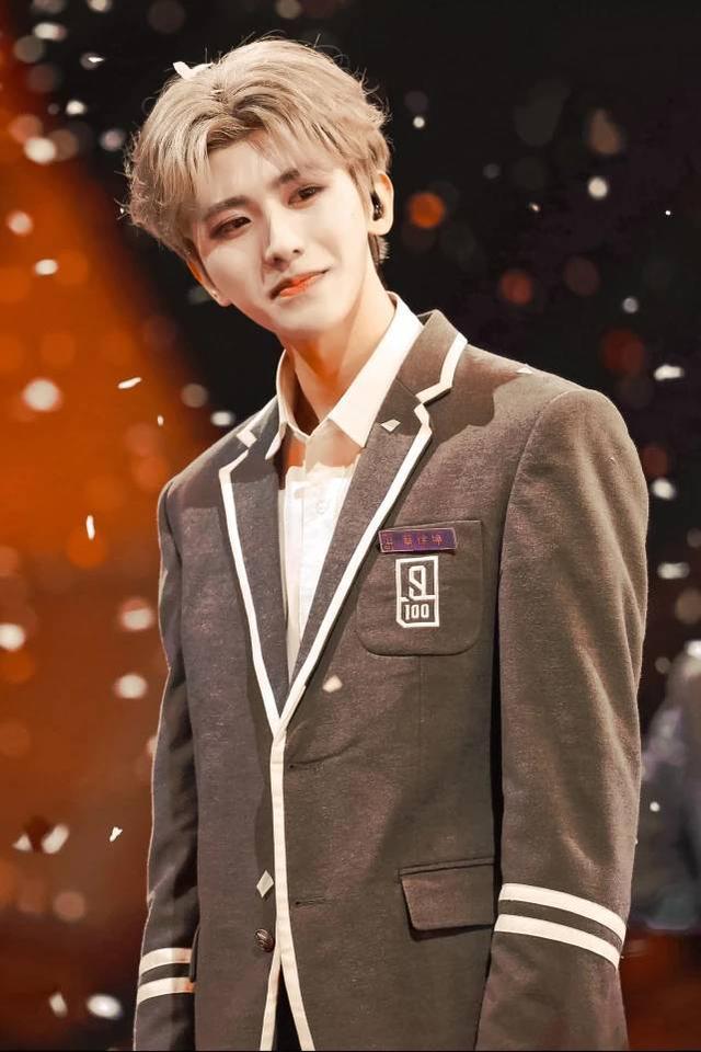 蔡徐坤李宇春跨时代,李宇春蔡徐坤最新消息