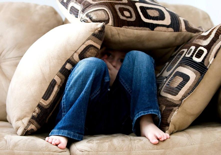 孩子太胆怯不敢发言怎么办,孩子胆小不敢举手发言