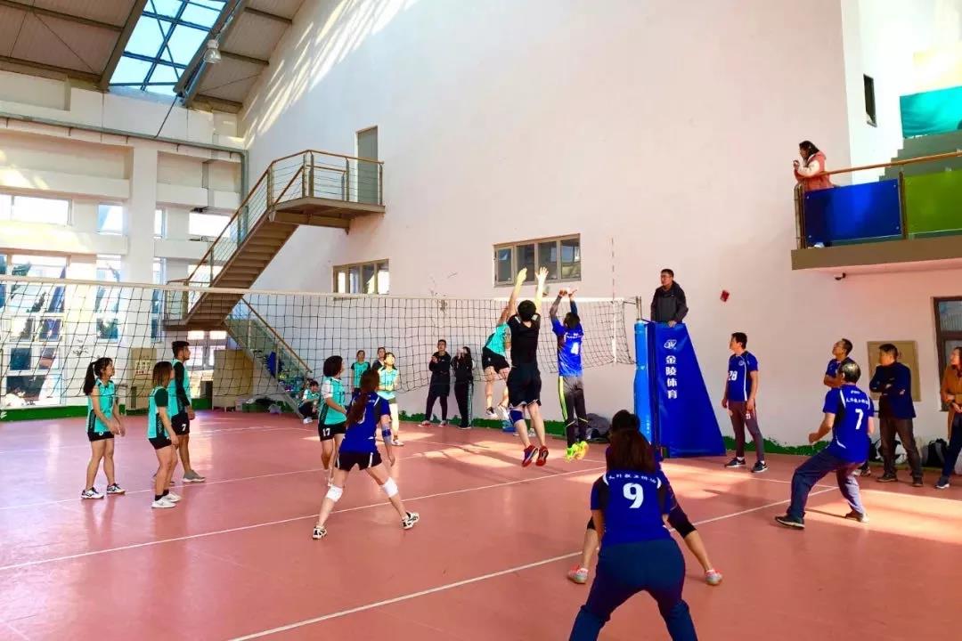 多个运动场馆免费开放,动起来体育公园