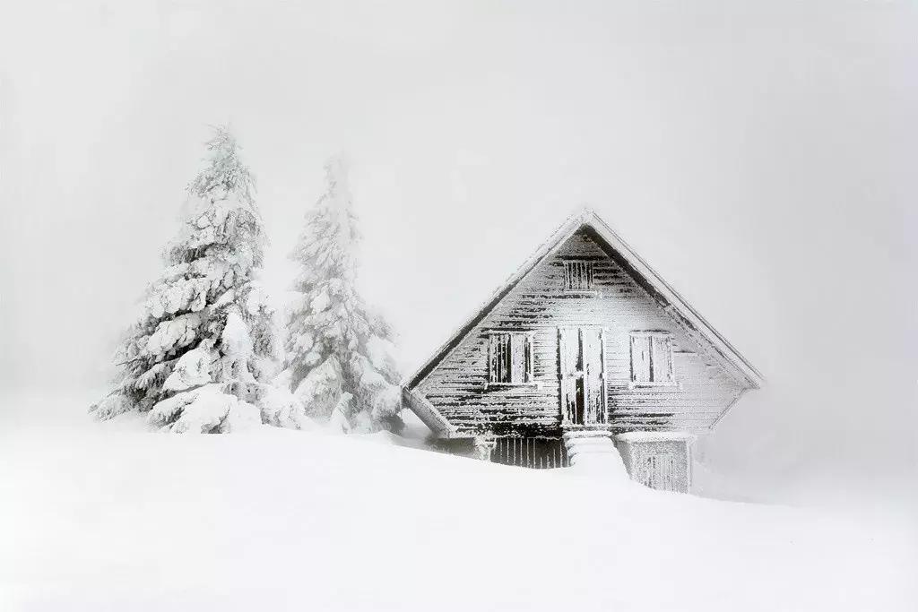 阴雨天怎么拍风景视频,下雨天如何拍出氛围感大片