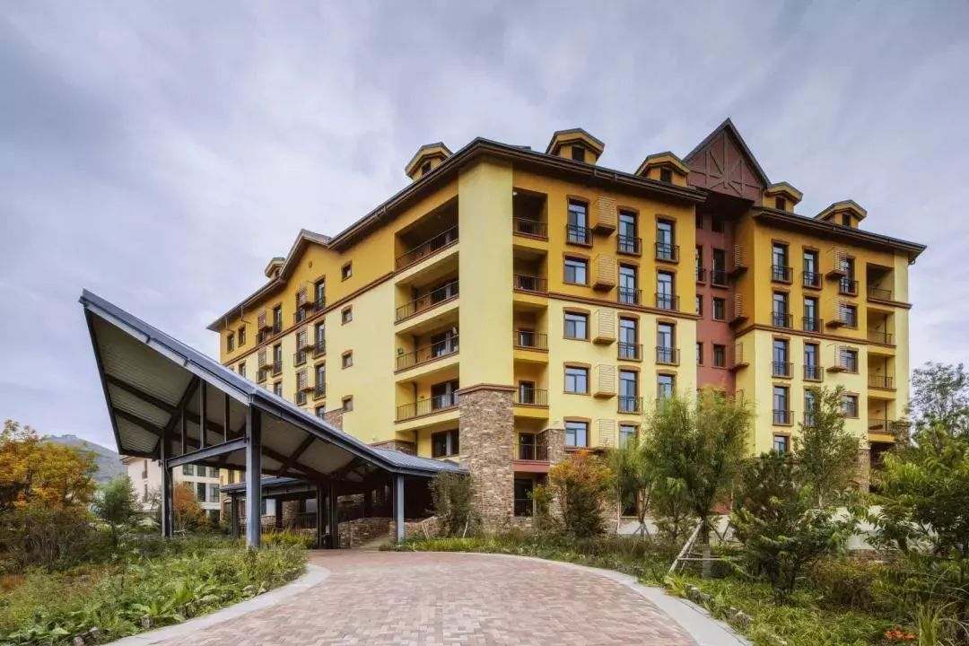 不一样的五一节足球比赛,五一有什么青少年足球比赛