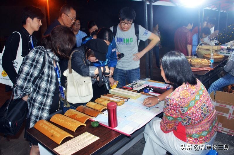 泰州市文旅集团开展“凤城河夜泰美”系列活动繁荣泰州夜经济