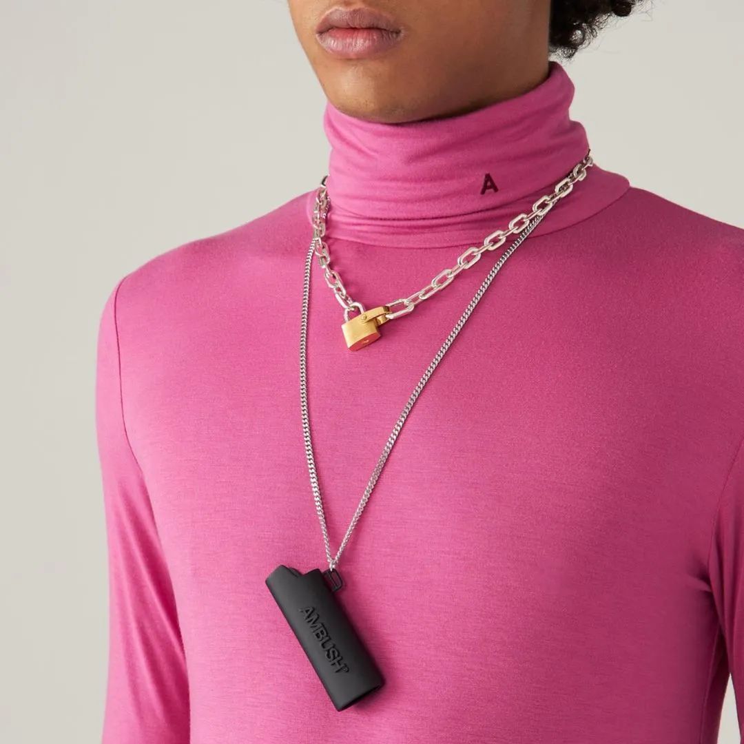 欧阳娜娜同款潮流品牌,欧阳娜娜同款联名卫衣