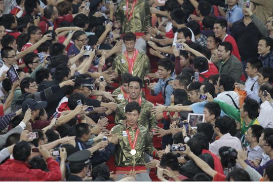 恒大足球回顾亚冠冠军2015年,恒大十大最佳阵容