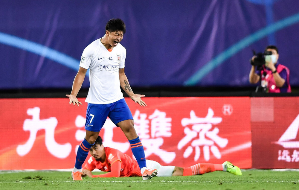 鲁能乱战,鲁能输球问题解决难度