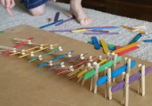 我用一个夹子，给娃上了一堂语文数学英语物理美术的综合实践课