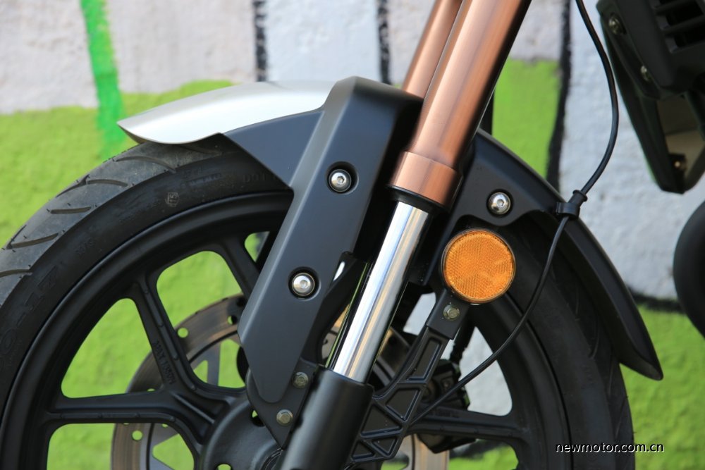 力帆dk150试驾视频,力帆dk150有哪些颜色