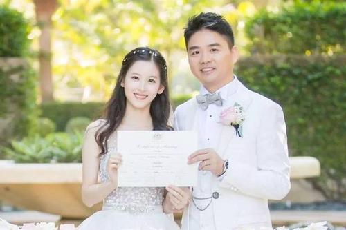 傻白甜成功逆袭,傻白甜女明星蜕变记