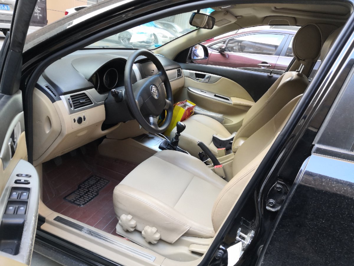 2-3万别克凯越,三万元买别克凯越