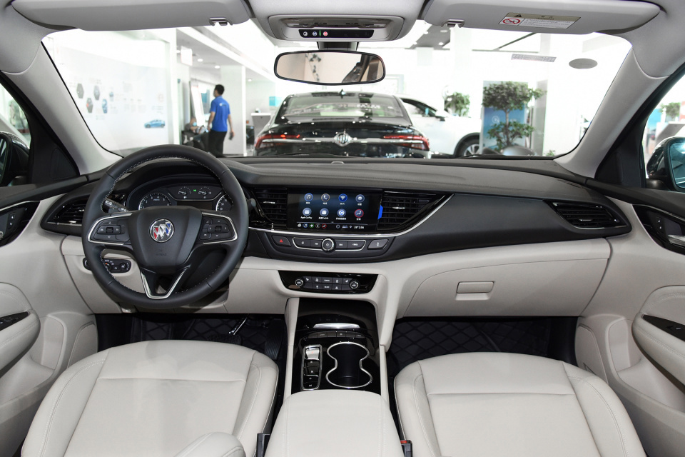 别克君威跌破16万元,别克君威销量为什么下滑