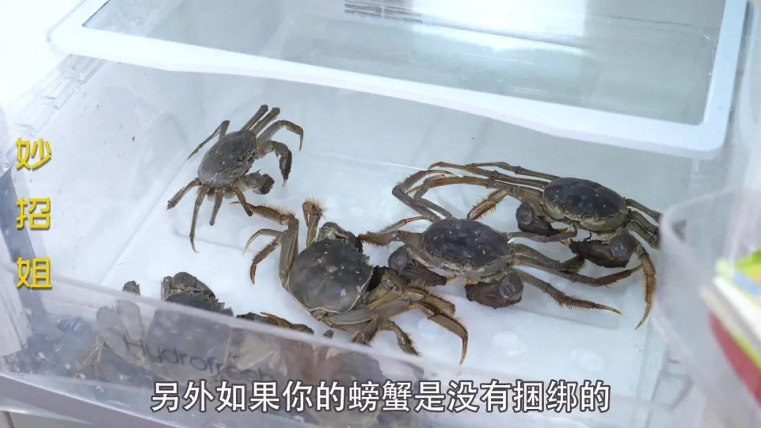 卖水产的都是怎么保存螃蟹的,卖螃蟹怎么存放活得更久