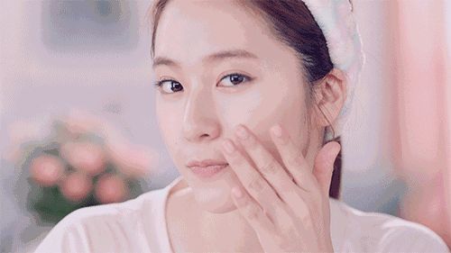 茶叶加盐加醋洗脸的功效,长期用茶叶水洗脸的危害