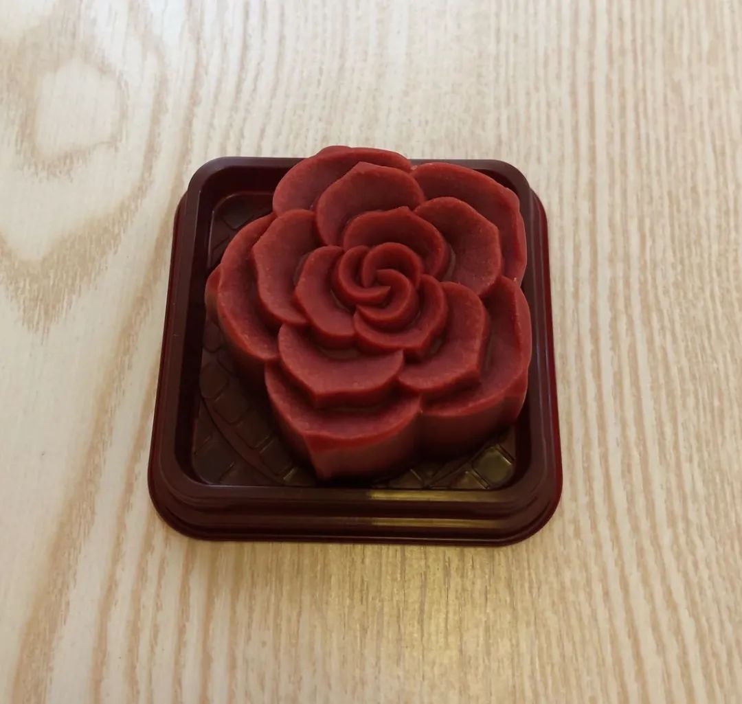 虽然网红月饼性价比都低，但星巴克出品还是倒数第一