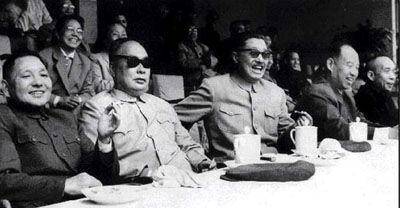 1987年，*小平邓**邀马拉多纳来中国遭拒，马拉多纳：不给3亿，不去