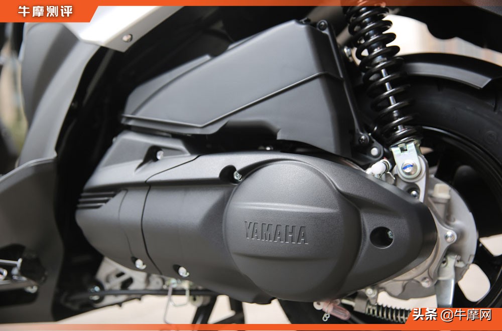 巧格i女车主聊旭鹰125确定不来凑凑热闹？