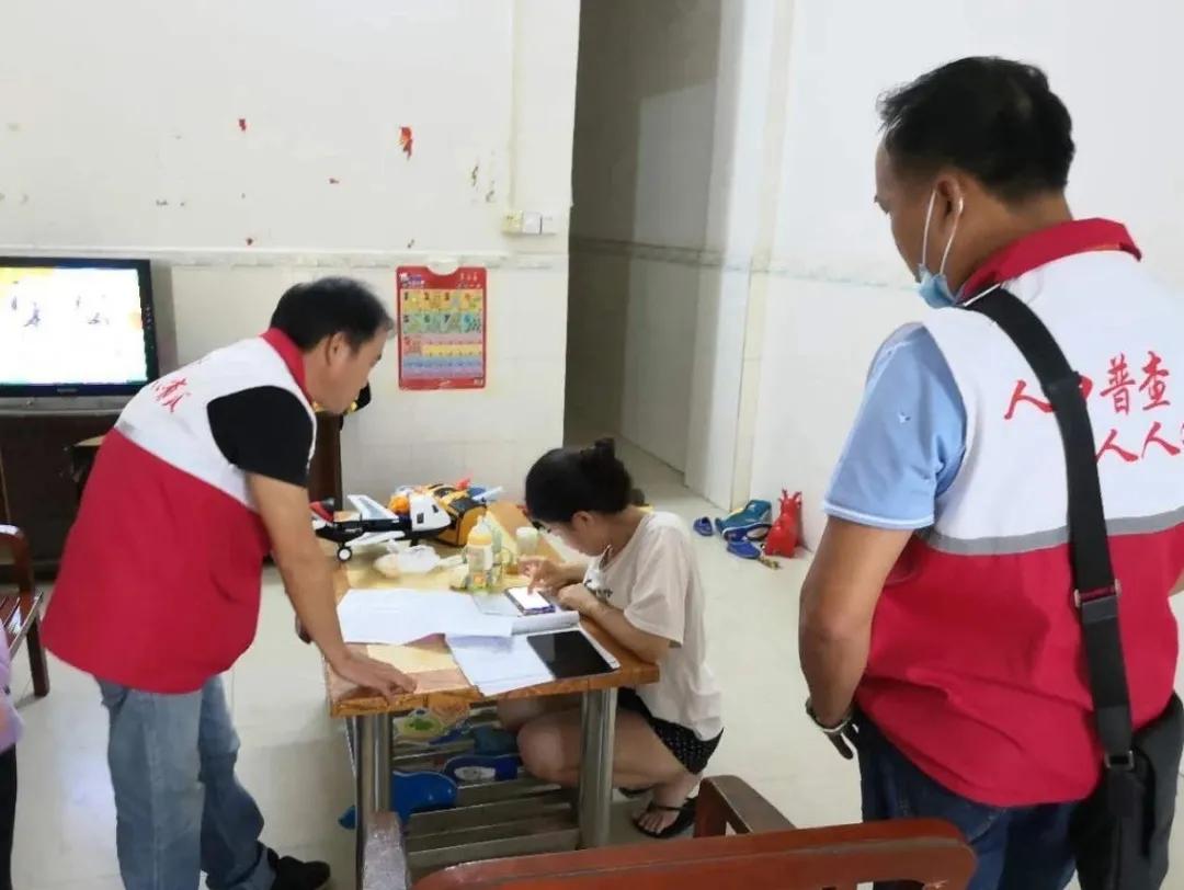 志愿服务我们齐参与,志愿服务我们一直在路上