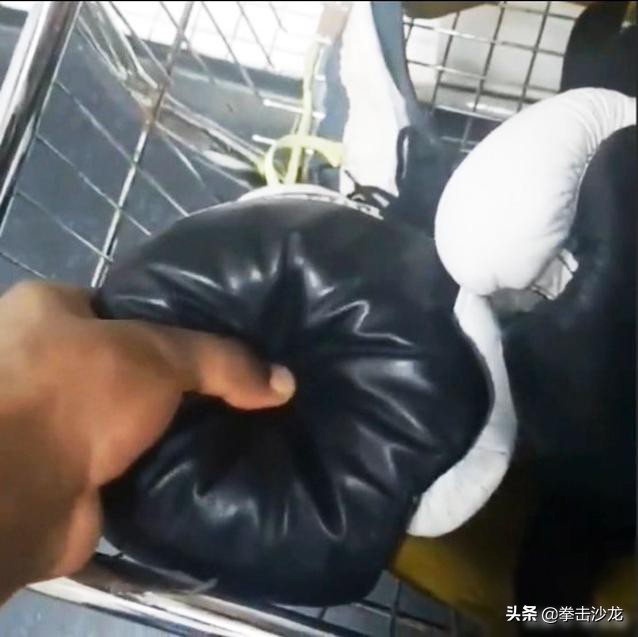 泰森富里分指拳套,泰森富里实战训练