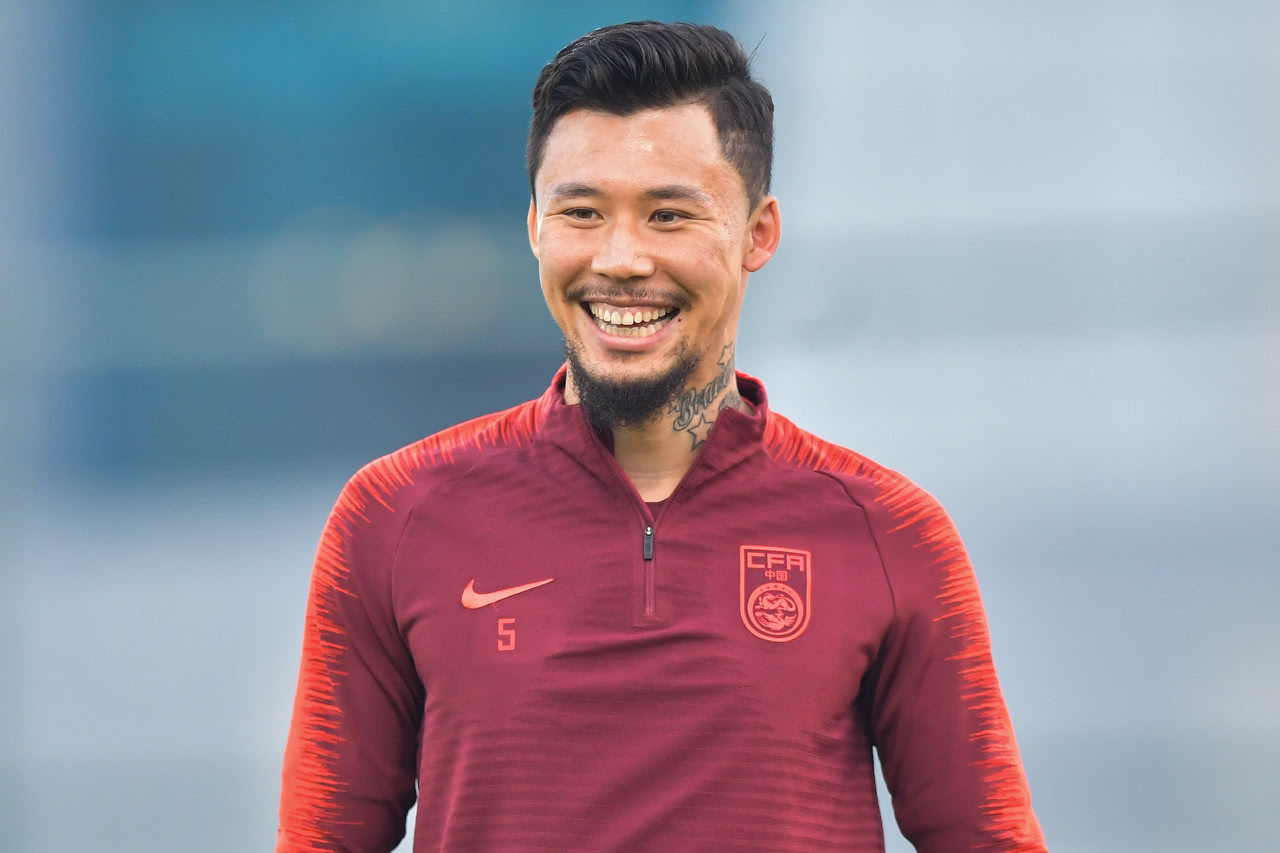 今晚国足将迎亚洲杯首战,国足世预赛最新赛程时间表