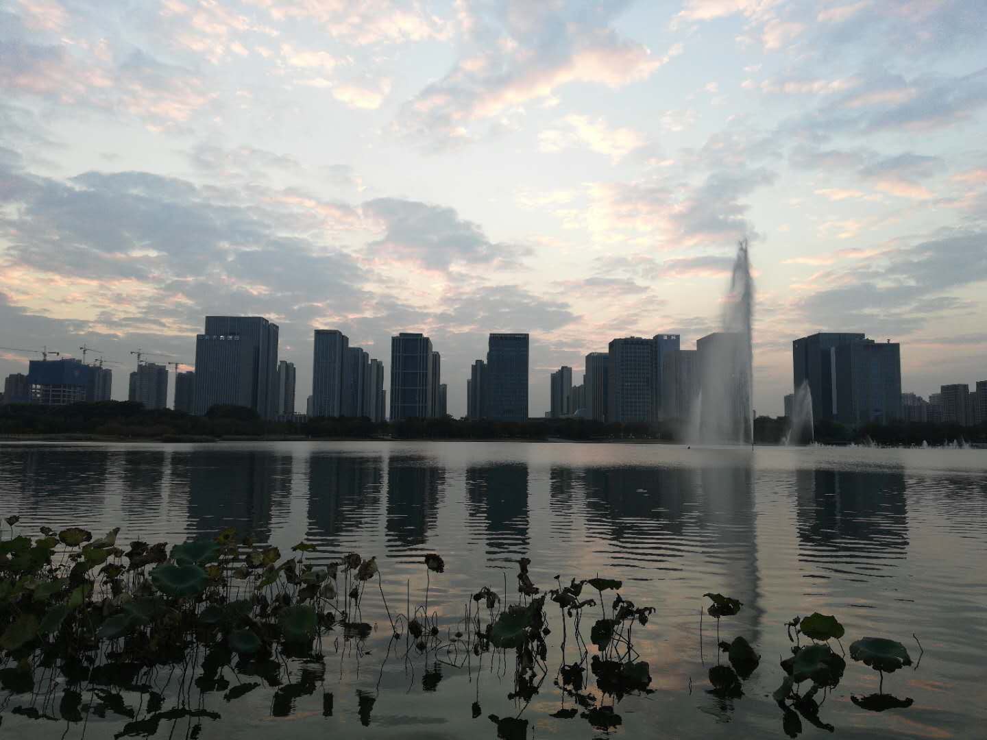 徒步无锡古运河寻找美景,无锡最美沿太湖路线