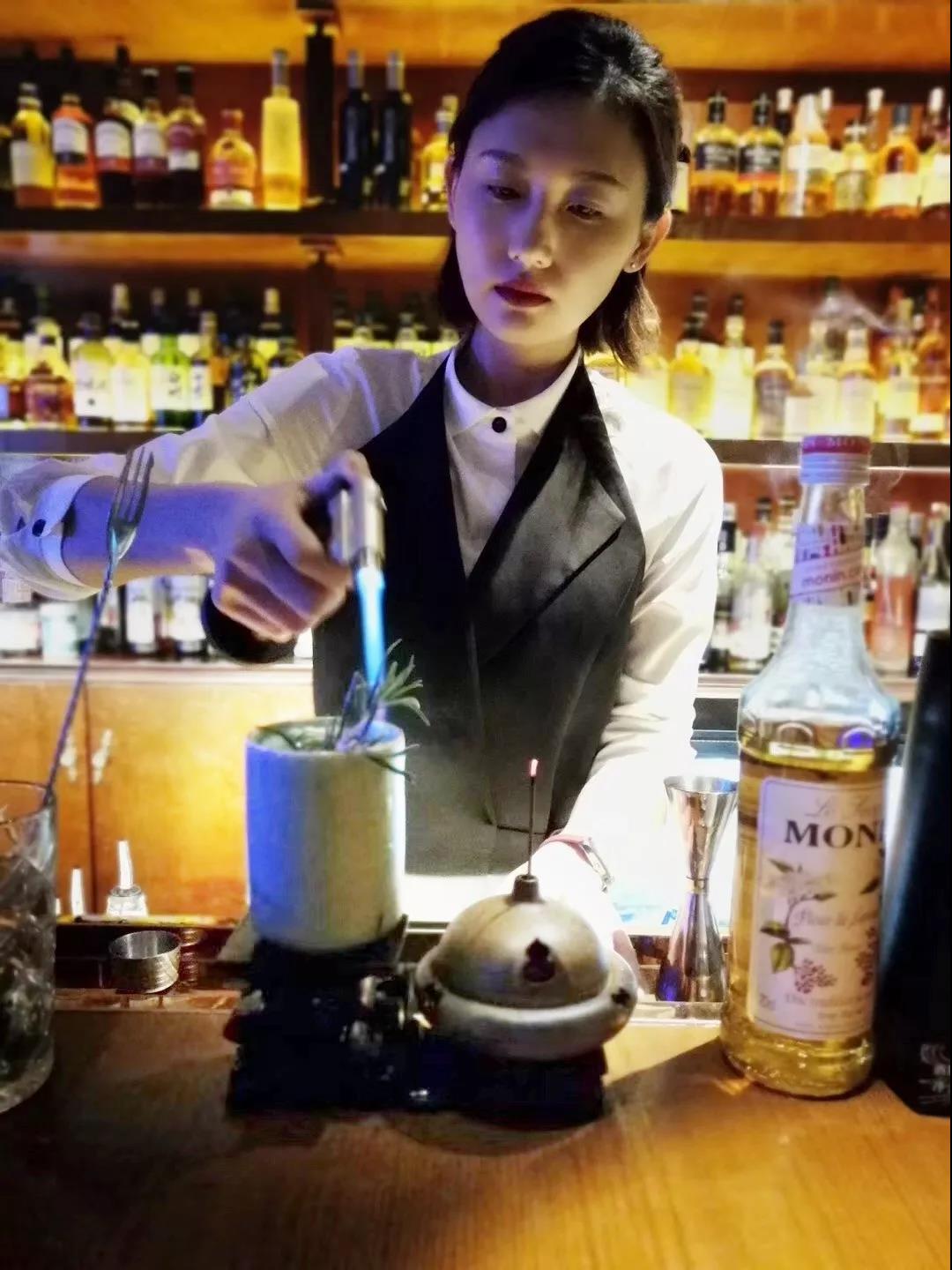 沈阳神秘洞穴酒吧,沈阳氛围最嗨的酒吧