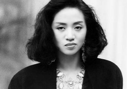 被全家吸血的明星,被父母吸血的明星去世