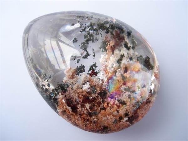 水晶在珠宝里什么价位,水晶饰品好的成色如何选择