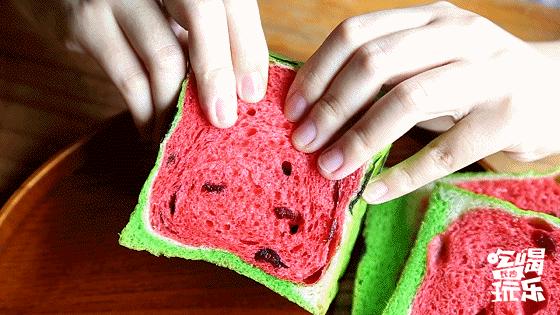 夏天必做必吃的美食冰镇西瓜,夏天最适合吃的西瓜美食