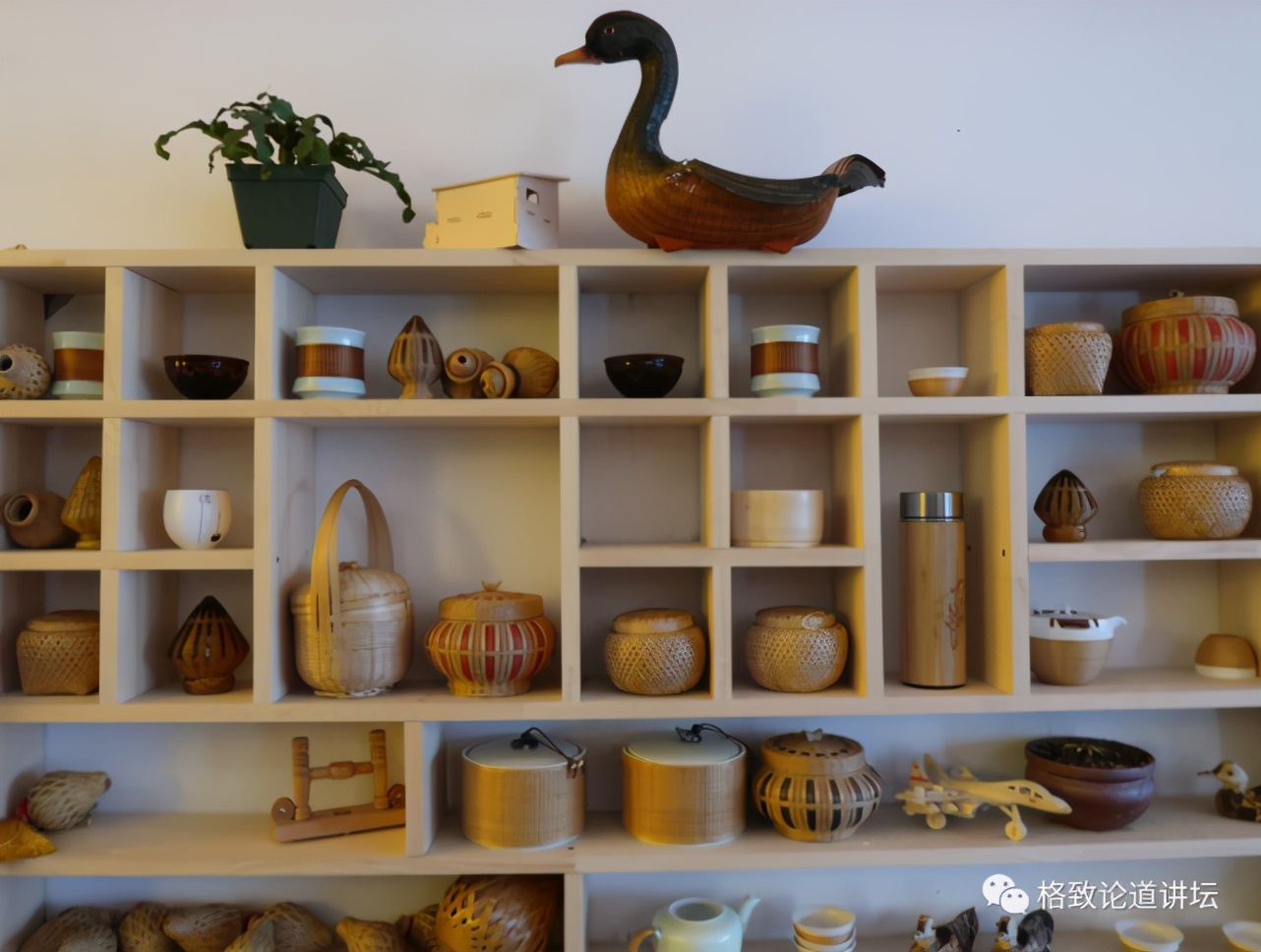 为什么长毛的火腿还能吃,长毛的火腿肠吃了会怎样