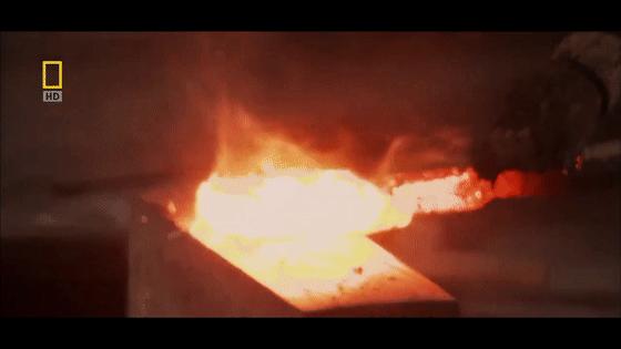 日本武士刀加钢工艺,钨钢做的日本武士刀