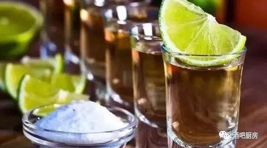 基酒龙舌兰玫瑰荔枝,基酒龙舌兰的鸡尾酒