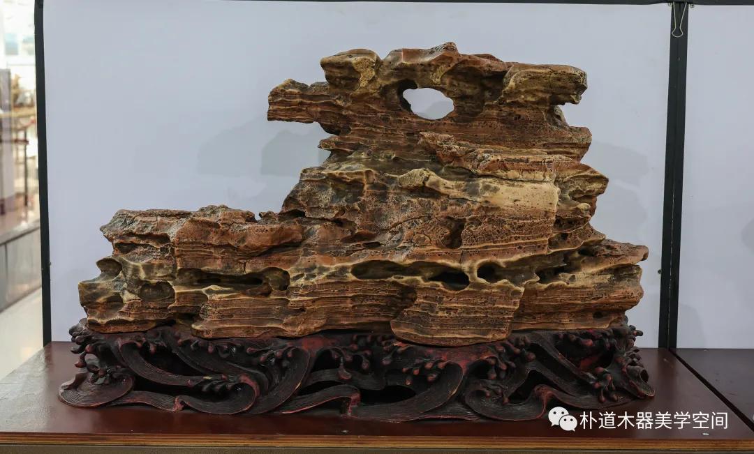 石小乾坤大,石小乾坤大天然灵气多出处