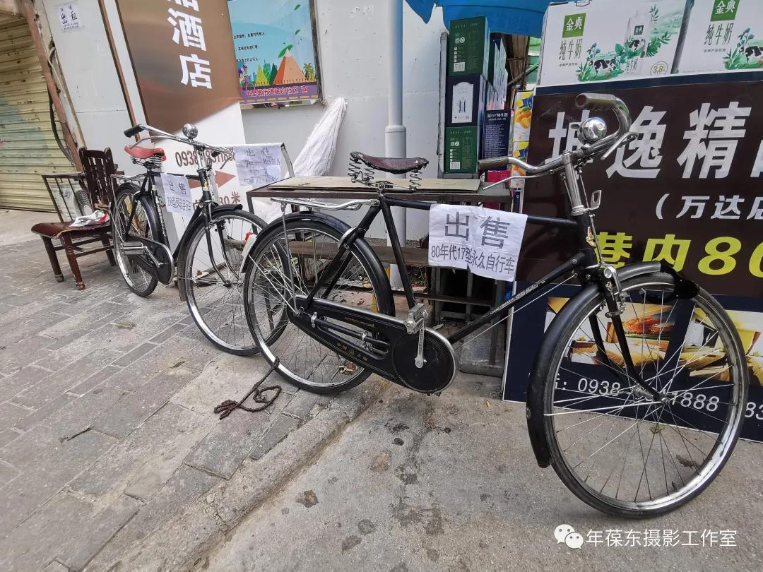 旧凤凰自行车能卖多少钱,上海老式凤凰自行车还有卖的吗