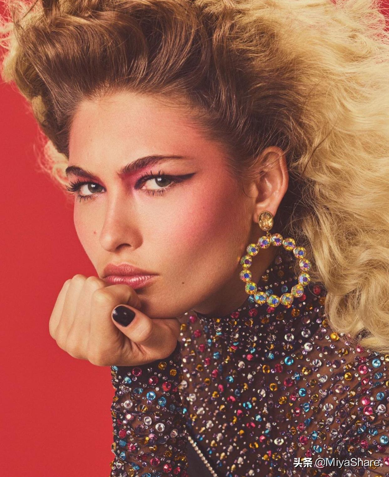 单眼皮脏脏眼妆浓妆化妆教程,怎么才能不让眼妆感觉脏脏的