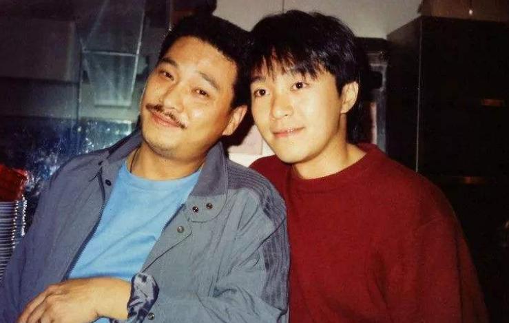 周星驰和吴孟达的动作,周星驰与吴孟达哪一年开始合作的