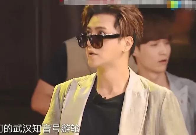 罗志祥的鞋aj,罗志祥的耐克限量版