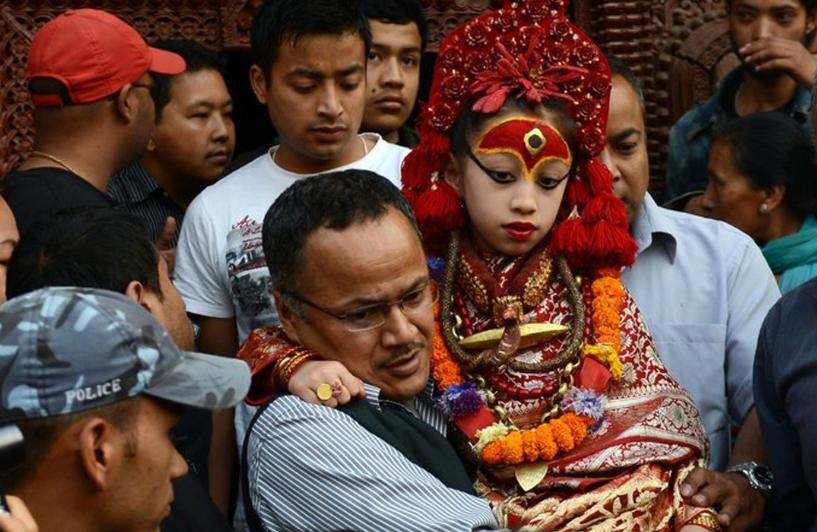 尼泊尔活女神的童年,尼泊尔活女神小时候