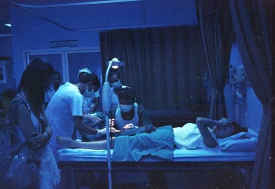 骗钱又逼女友打胎的他，比郑爽渣，凭啥却没被封杀