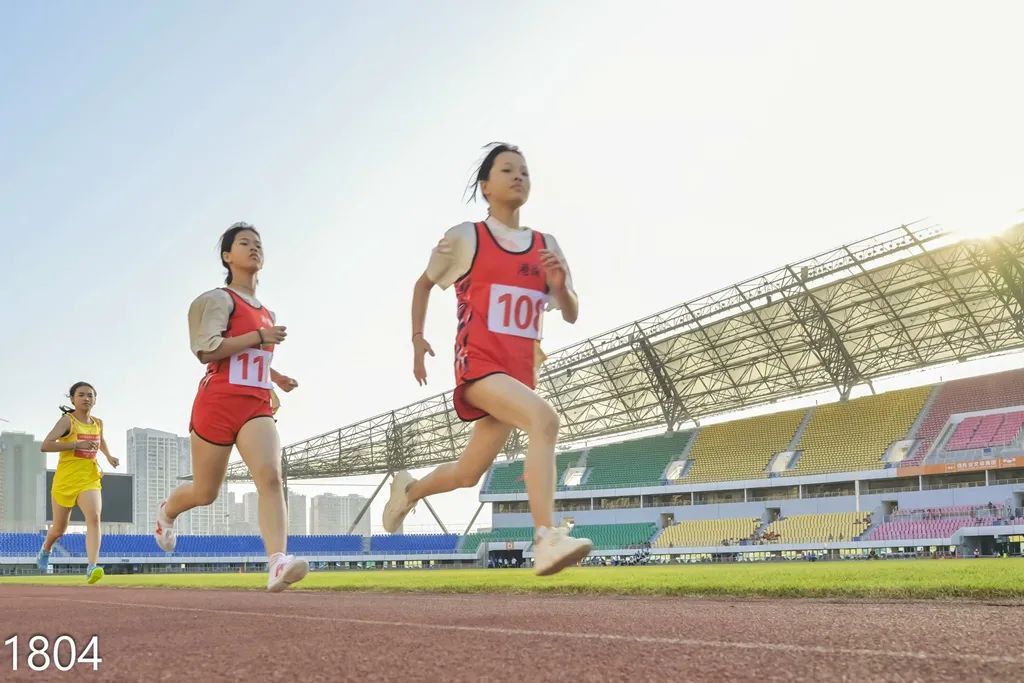 贵港运动会在哪里举行,叮咚最新比赛视频