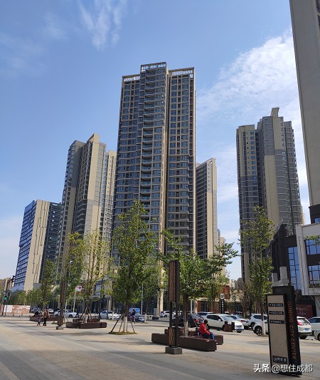 地铁大三房现房,三条地铁环绕的现房