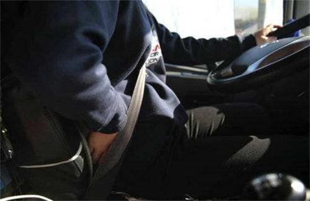 开车时间长肩膀酸疼是怎么缓解,开车肩膀酸怎么缓解