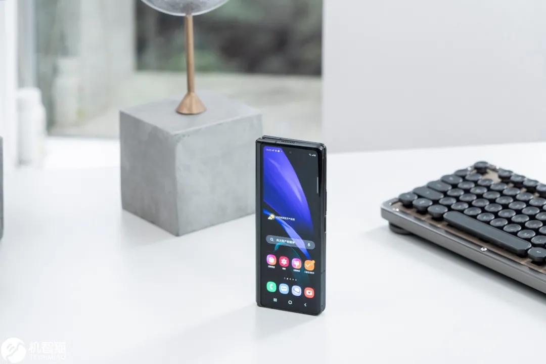 三星zfold2,三星galaxyfold2是5g吗