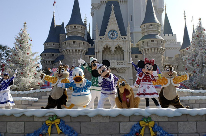 全球最赚钱的迪士尼乐园涨价，可惜不属于迪士尼集团-蓝裕文化