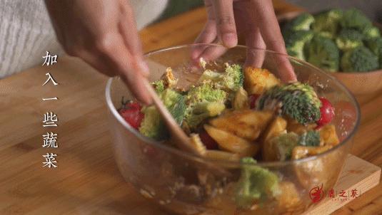 老贵阳烤鸡方法与技巧,炭火烤鸡用什么配料最好吃