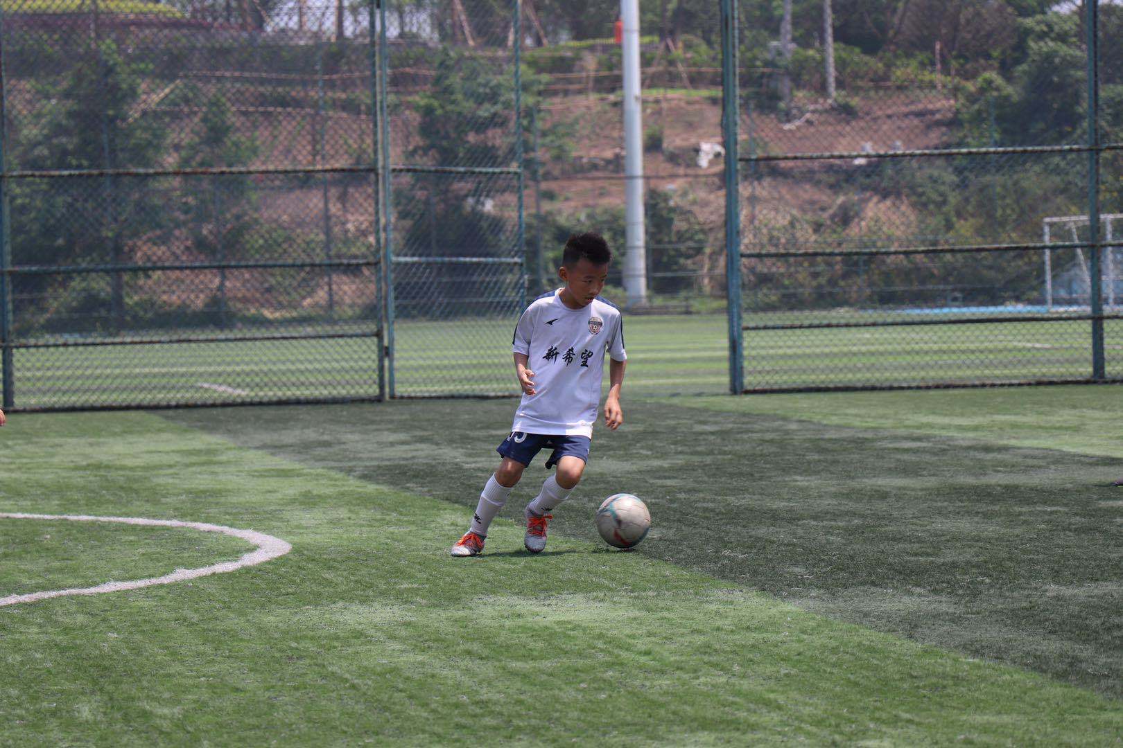 对孩子参加足球青训有什么期许,足球青训几岁开始学