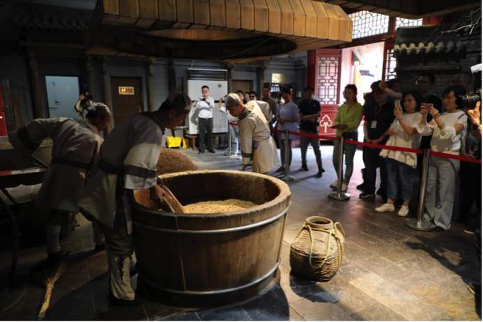 各种白酒特点有哪些呢,聊白酒聊什么