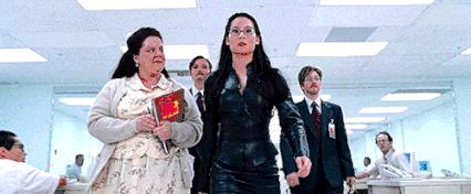 这个华裔“丑”女人，征服了好莱坞…