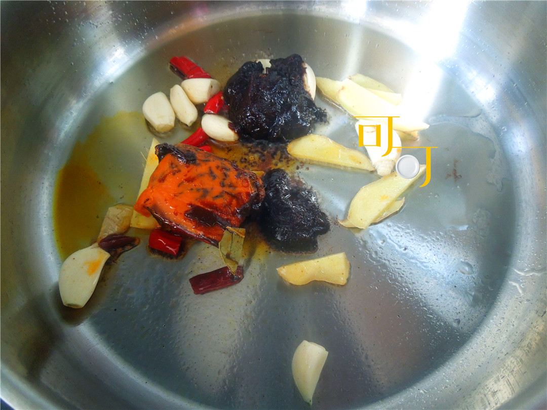 火锅底料自己在家怎么做麻辣香锅,不辣的火锅底料做麻辣香锅