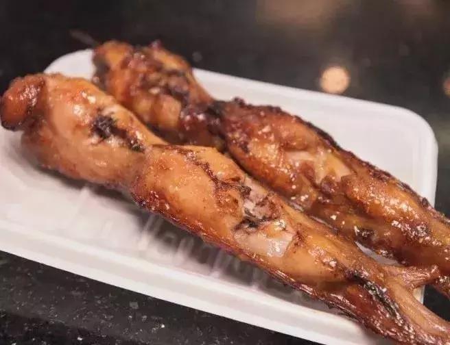 江汉路步行街一日游,江汉路步行街旅游吃啥