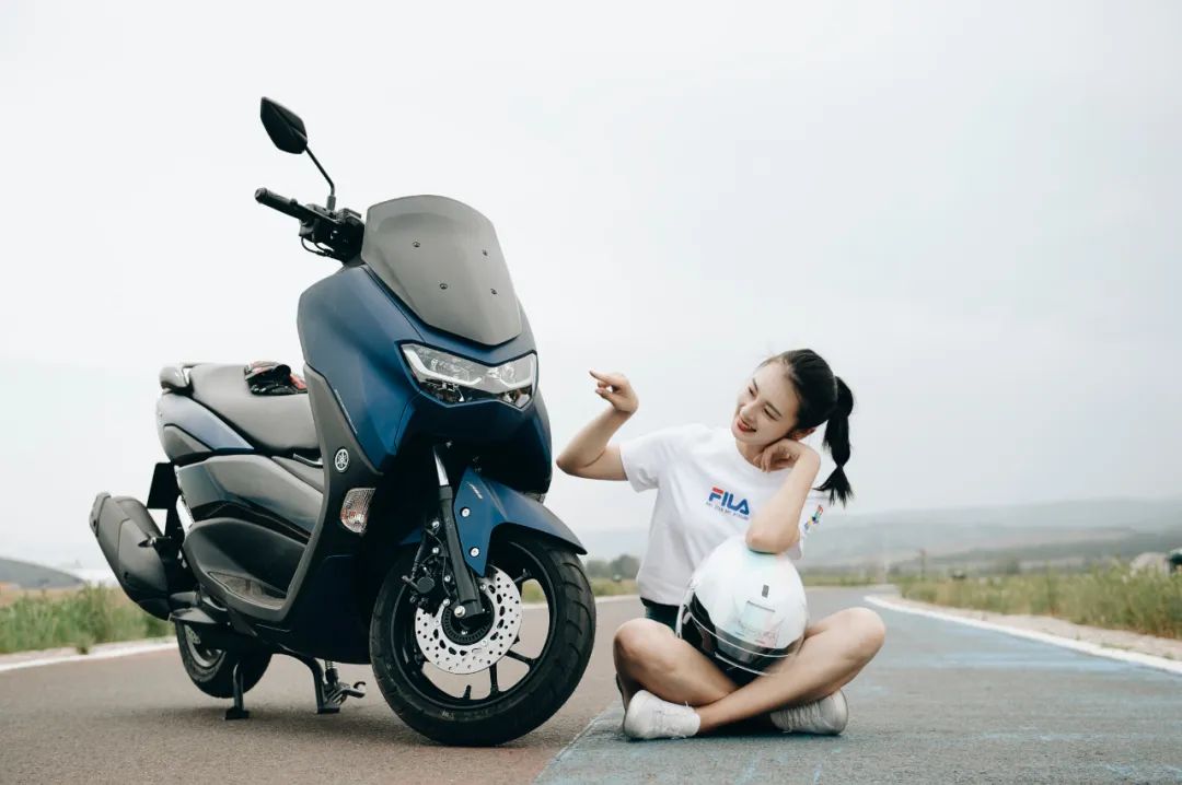 试驾雅马哈nmax150,雅马哈踏板nmax155跟pcx哪个好